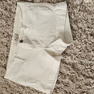 Hollister Women's Stretch Denim Shorts. Sz 7 Waist 28